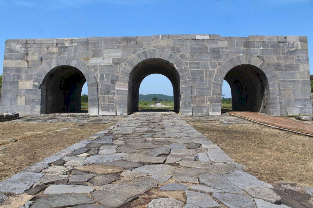 Di tích Thành nhà Hồ đã được UNESCO công nhận là Di sản Văn hóa Thế giới vào năm 2011